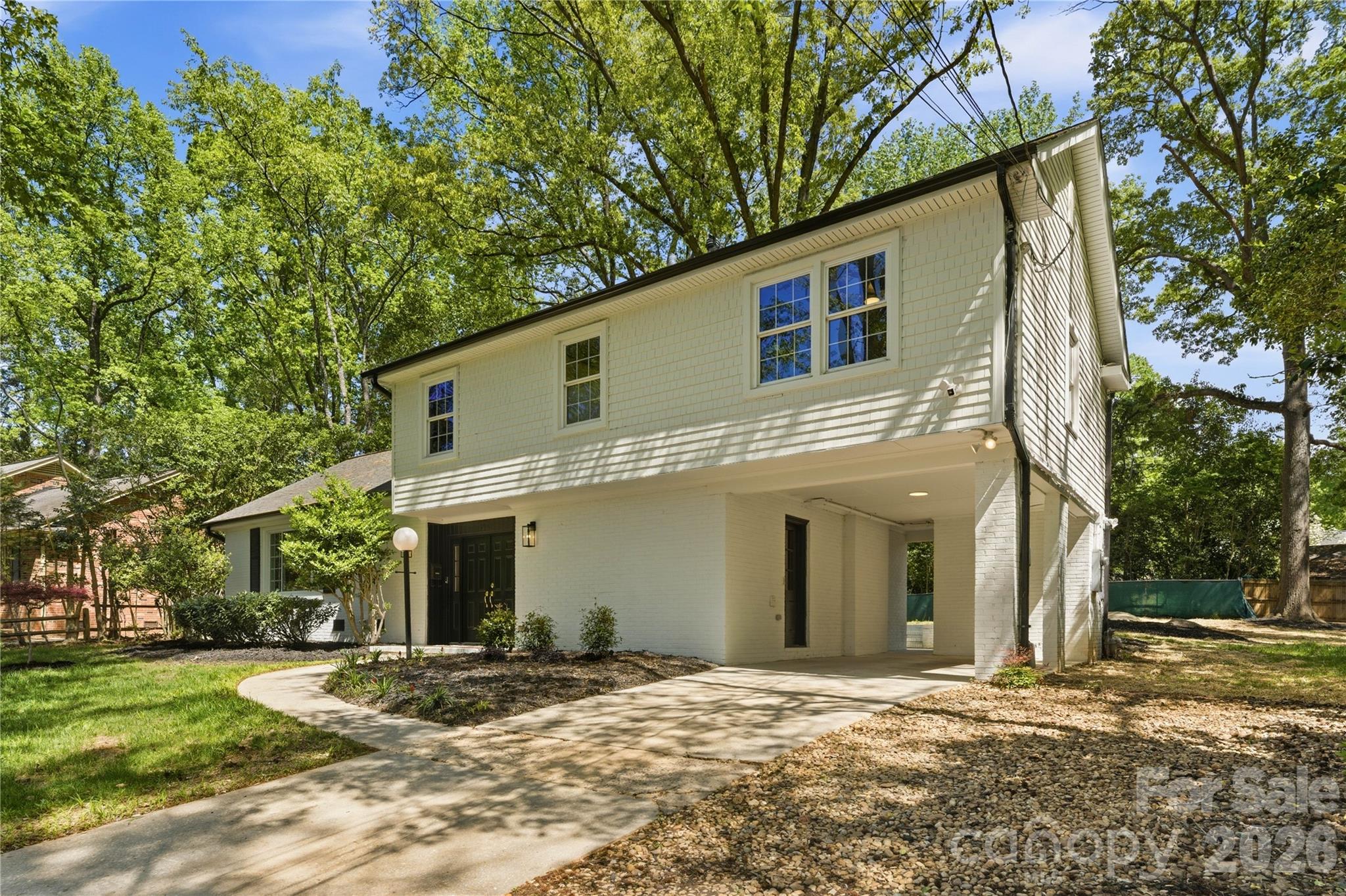 6523 Tall Oaks Trail