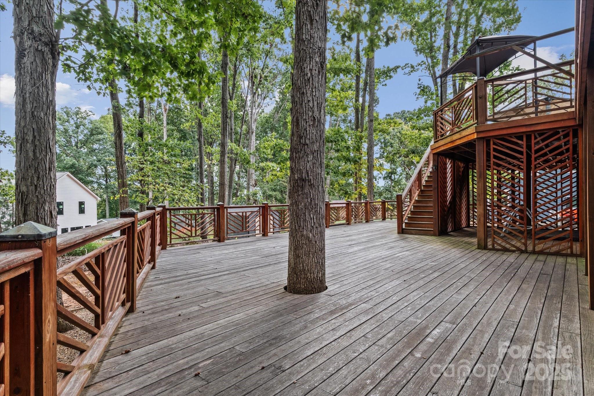 Crystal Bay - Residential