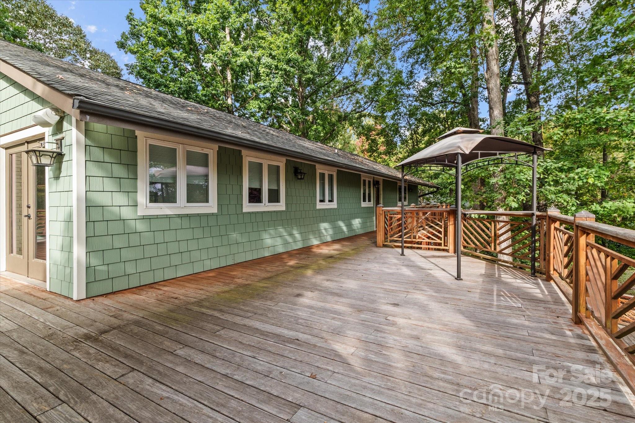 Crystal Bay - Residential