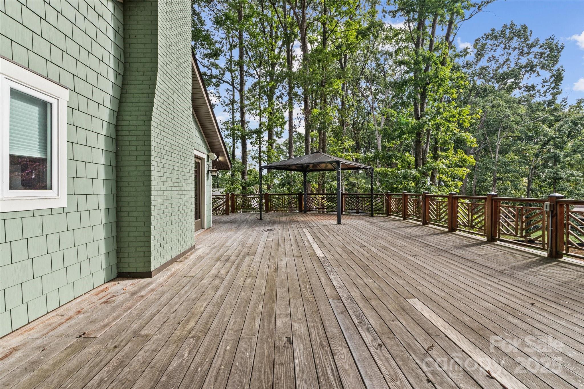 Crystal Bay - Residential