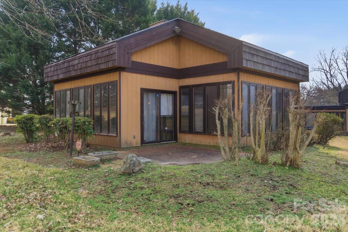 Bermuda Run - Residential