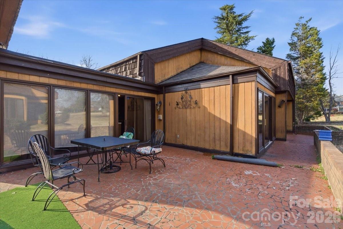 Bermuda Run - Residential