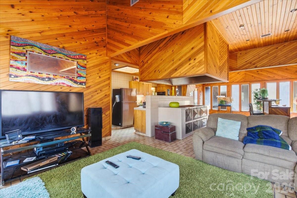 Bermuda Run - Residential