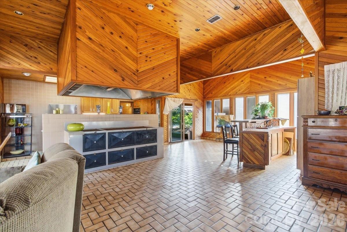 Bermuda Run - Residential