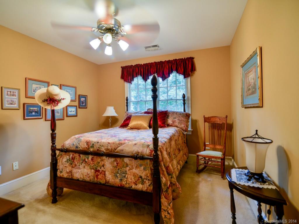 Village Lake - Residential