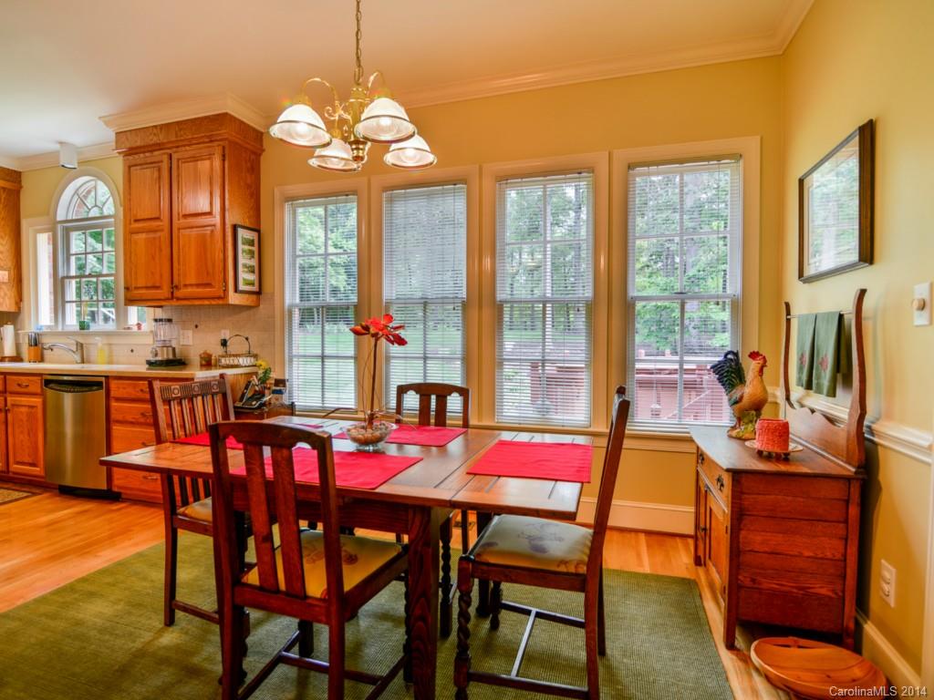 Village Lake - Residential