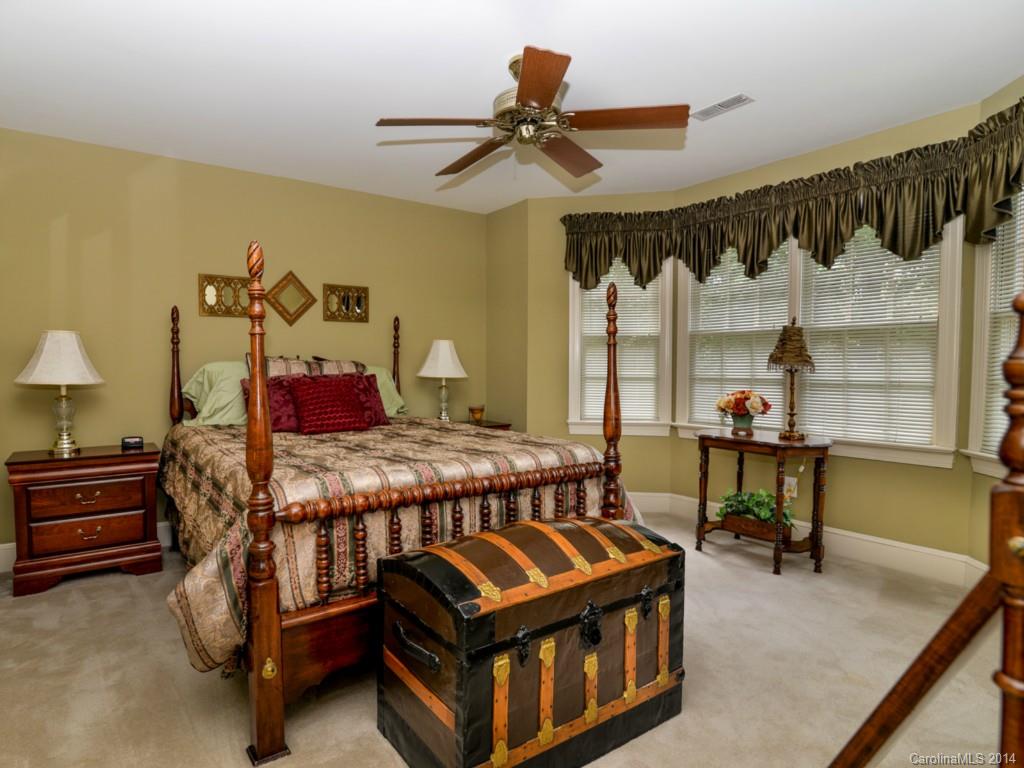 Village Lake - Residential