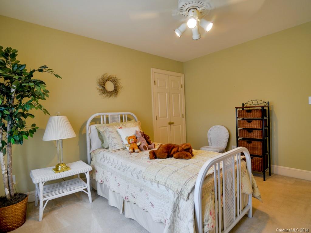 Village Lake - Residential