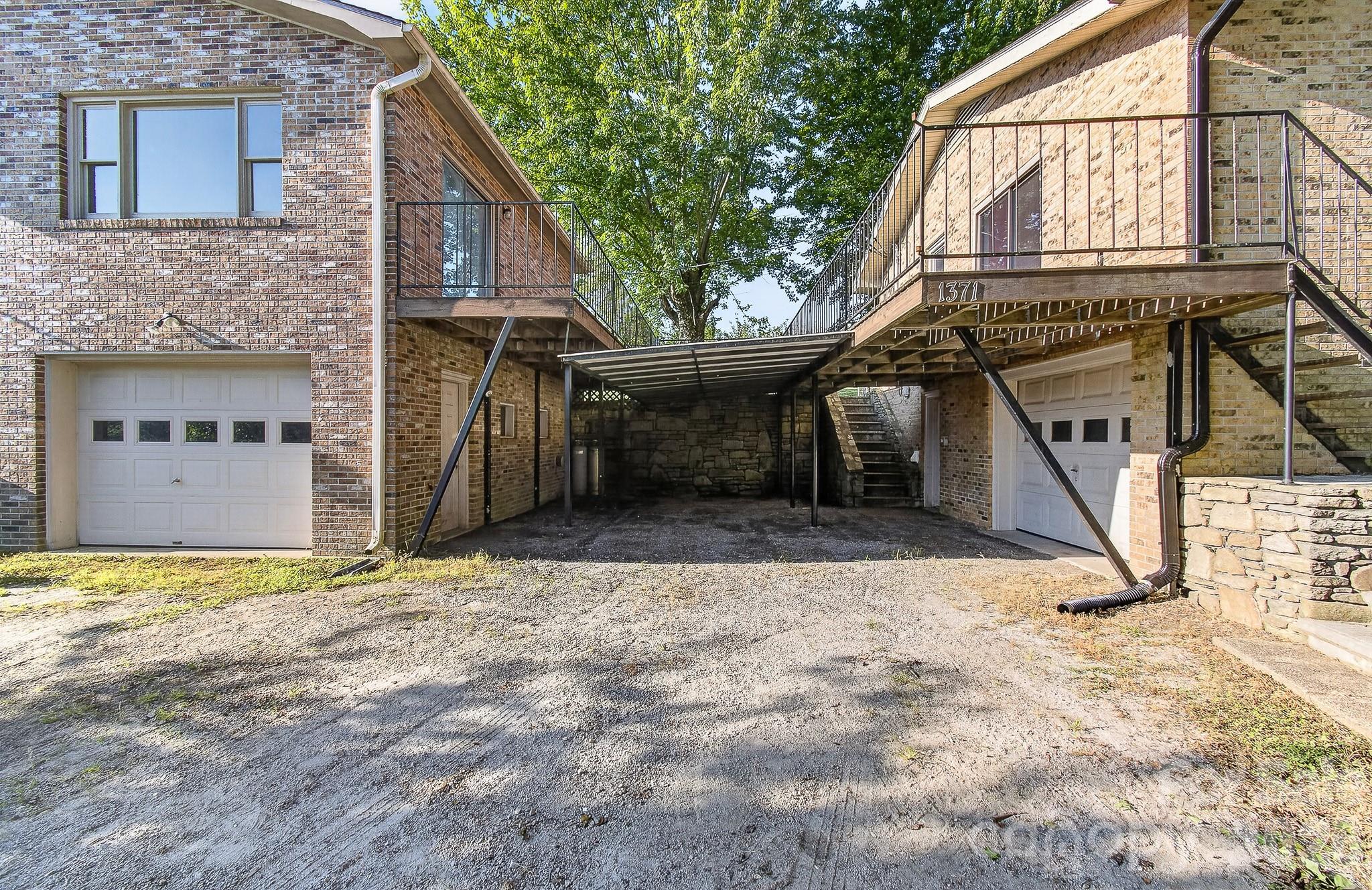 1371 Jackson Loop Road