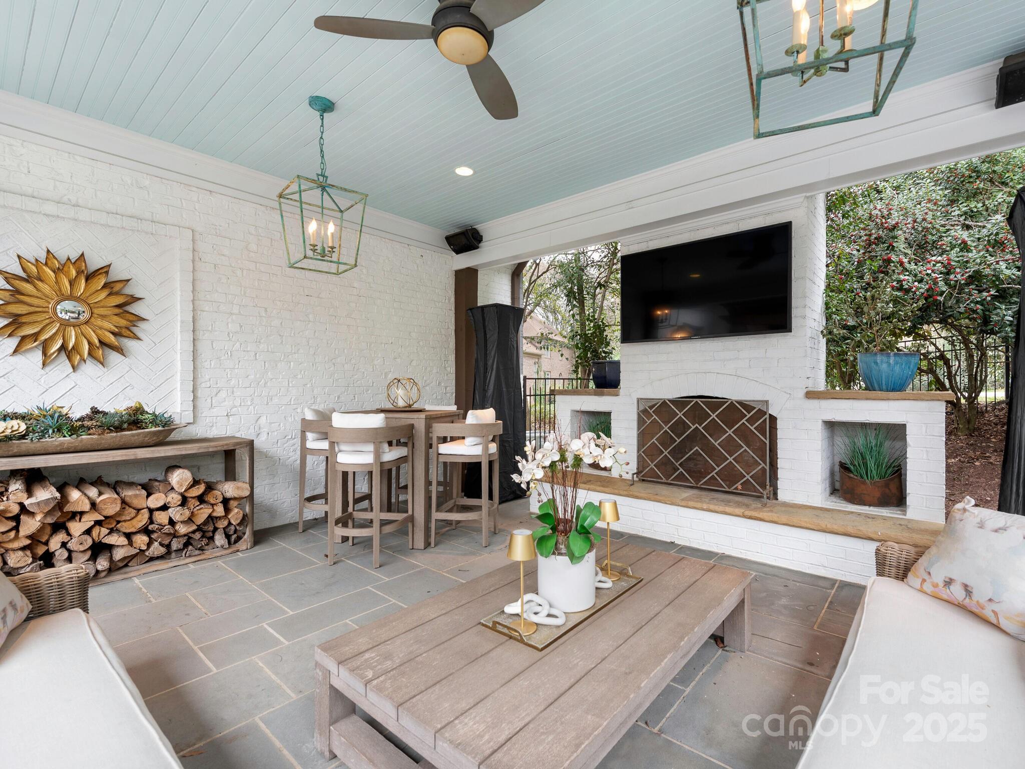 Canterbury Hill - Residential