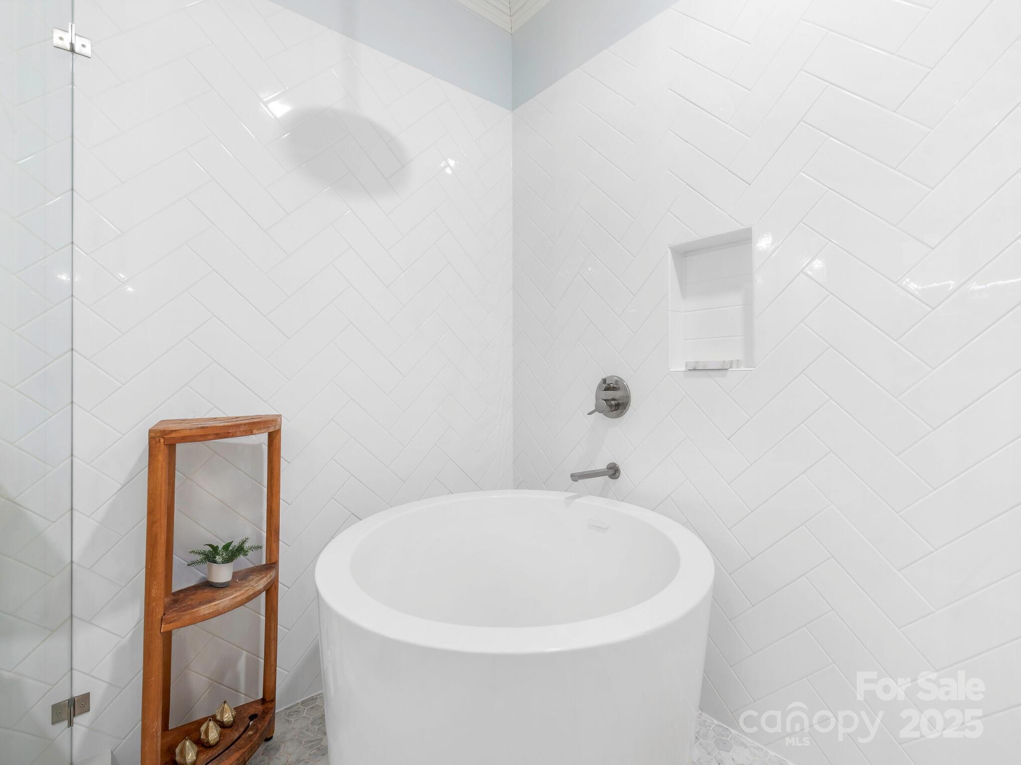 Canterbury Hill - Residential