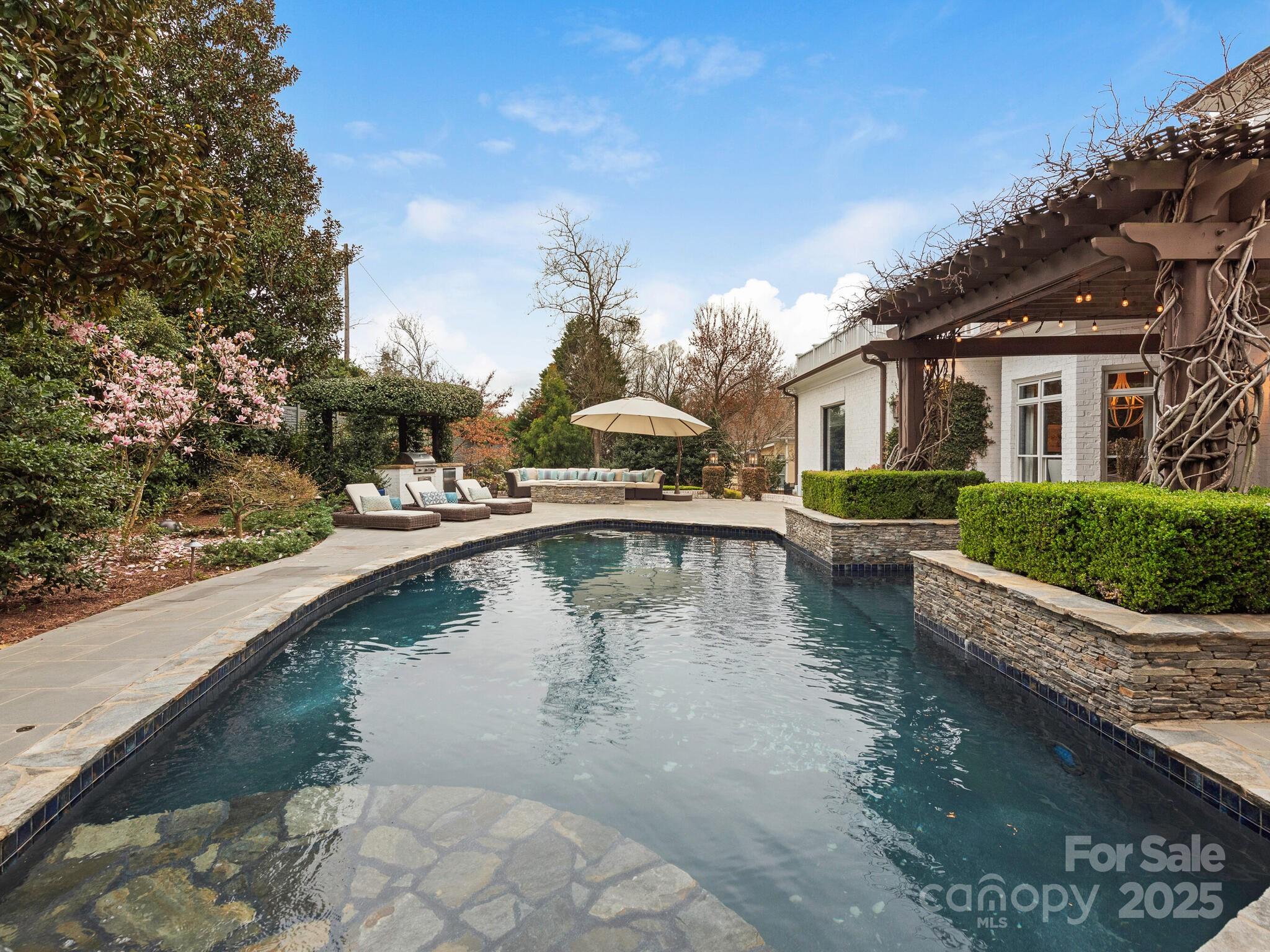 Canterbury Hill - Residential