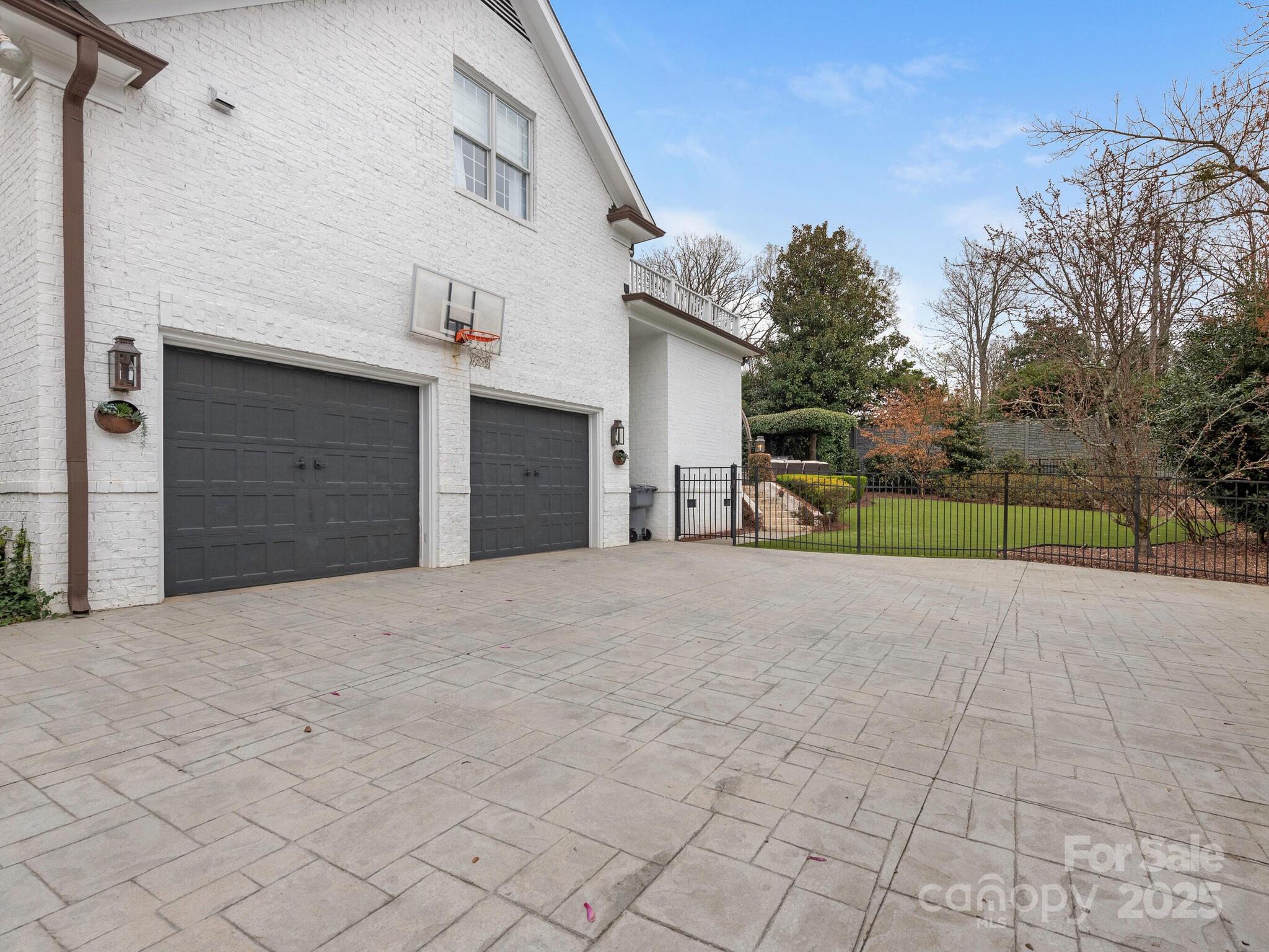 Canterbury Hill - Residential