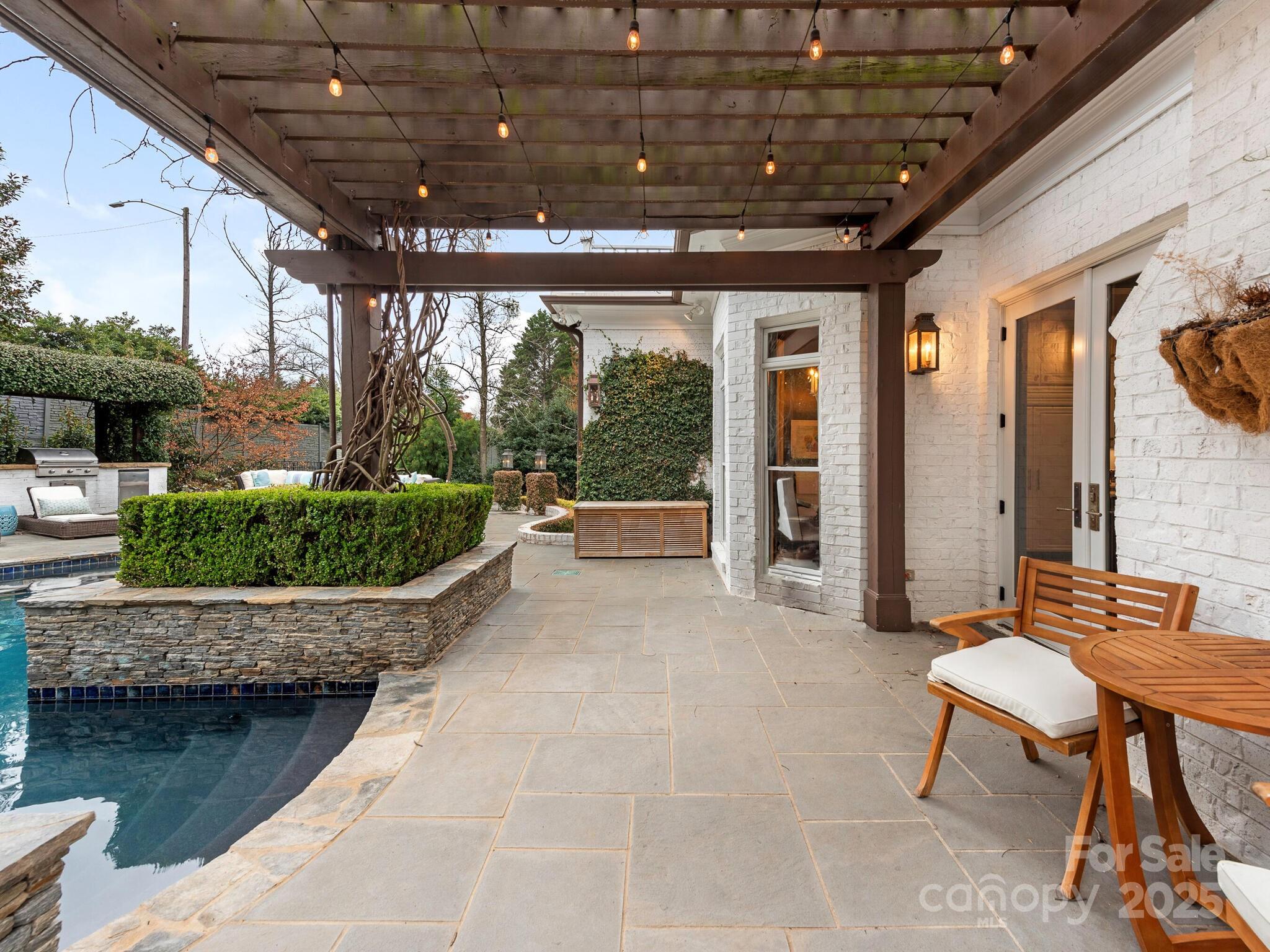 Canterbury Hill - Residential