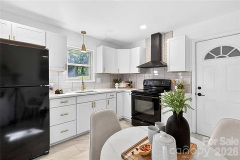 Photo of 108 North Street, Salisbury, NC 28147 (MLS # 4379123)