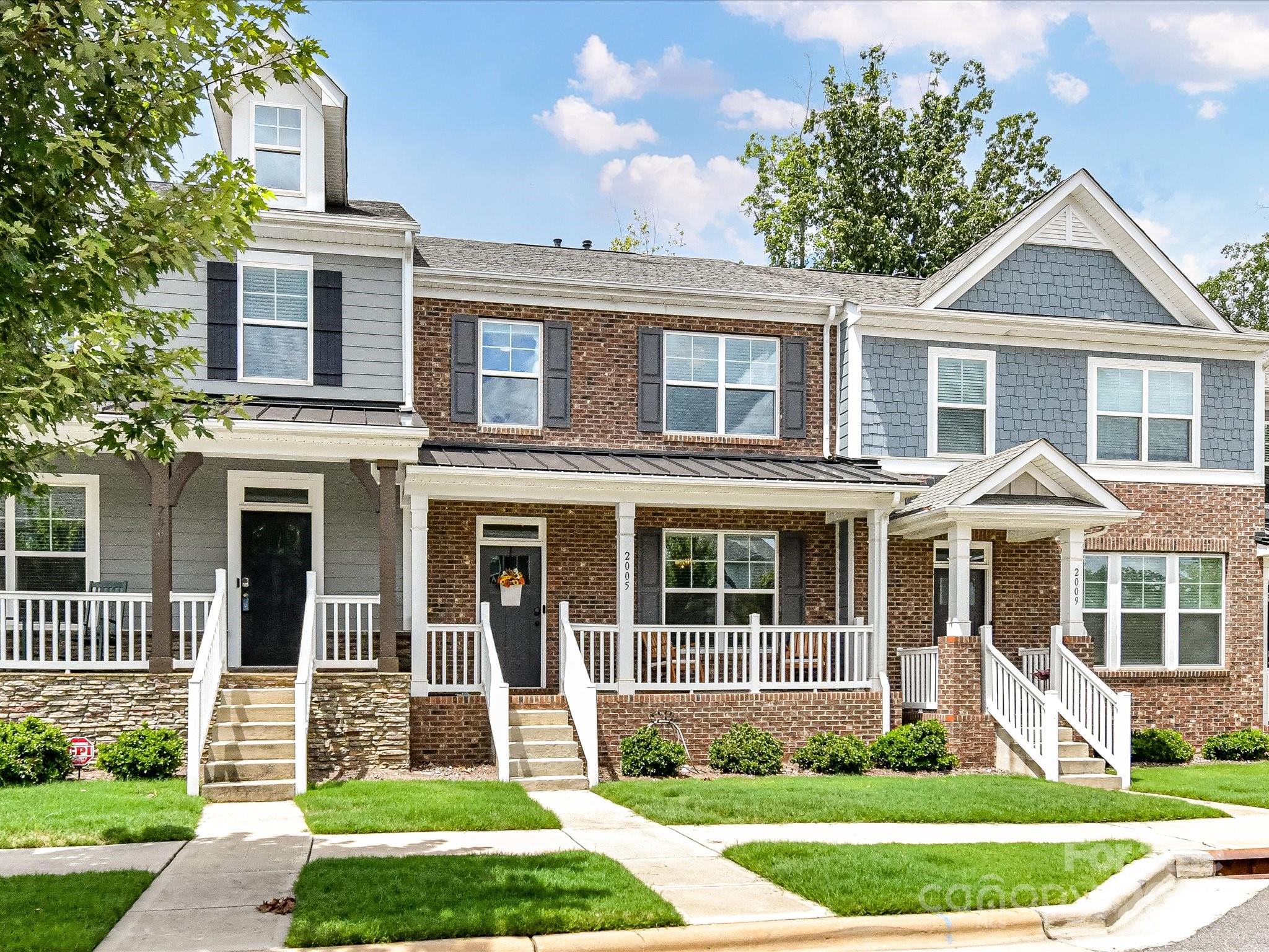 2005 Laurel Village Circle