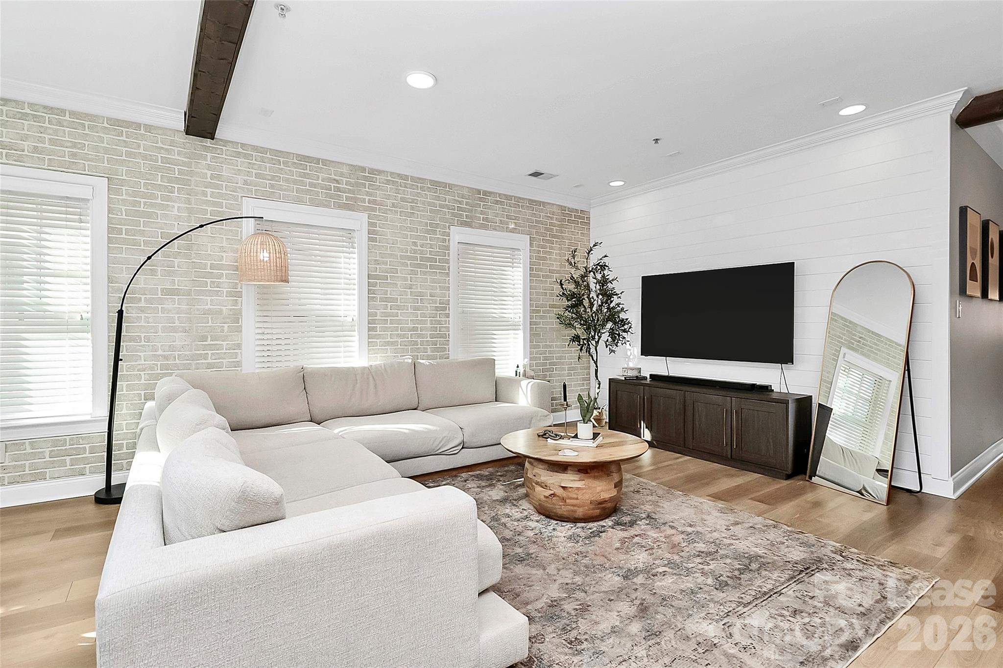 Wesley Heights - Residential Lease