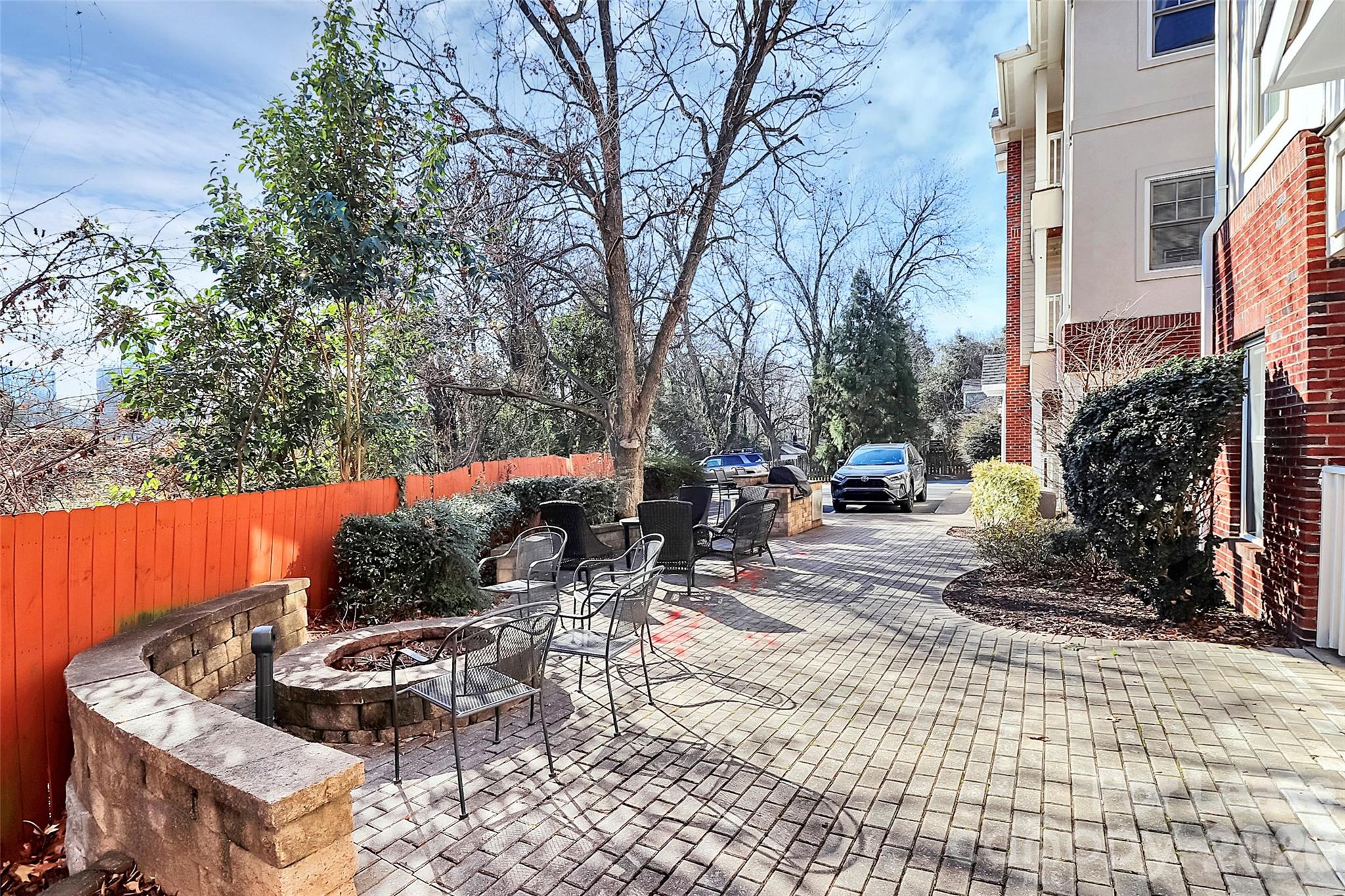 Wesley Heights - Residential Lease