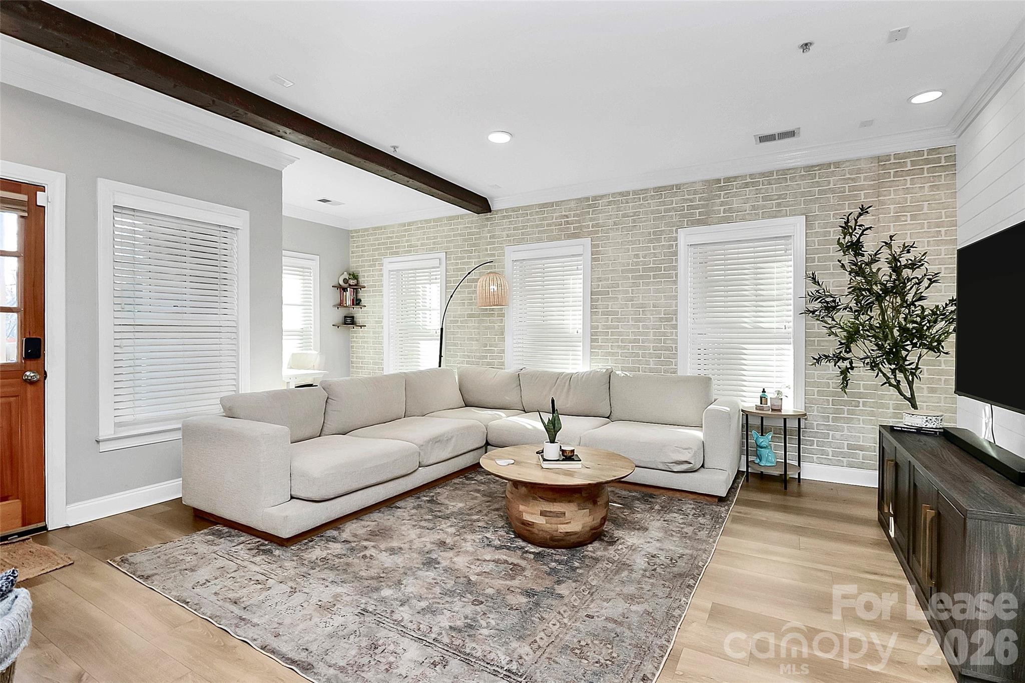 Wesley Heights - Residential Lease