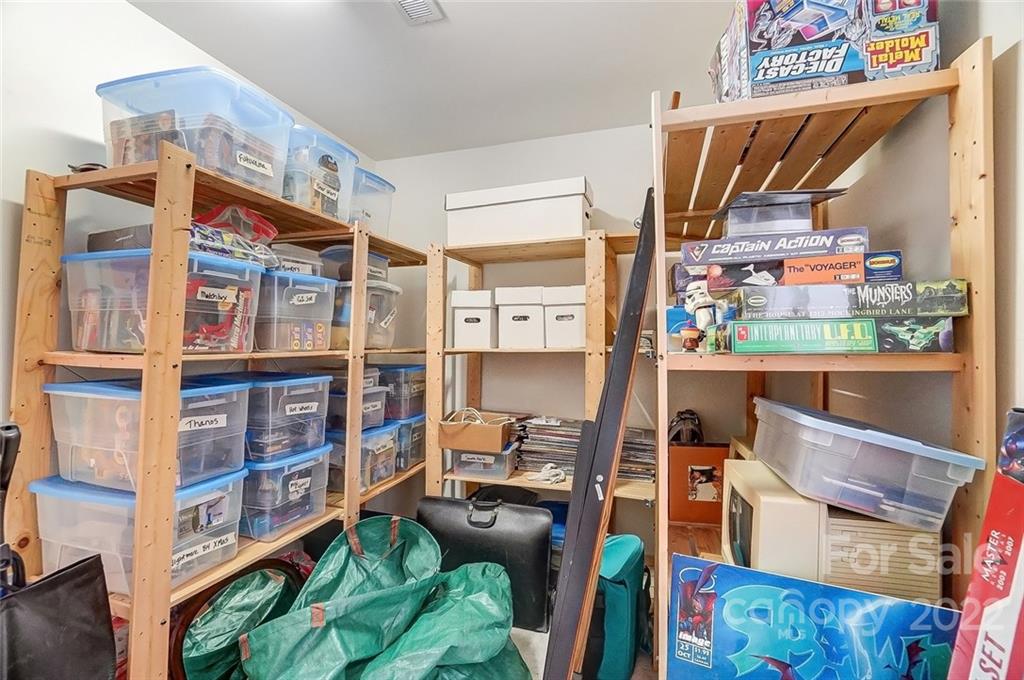 Kingsley - Residential