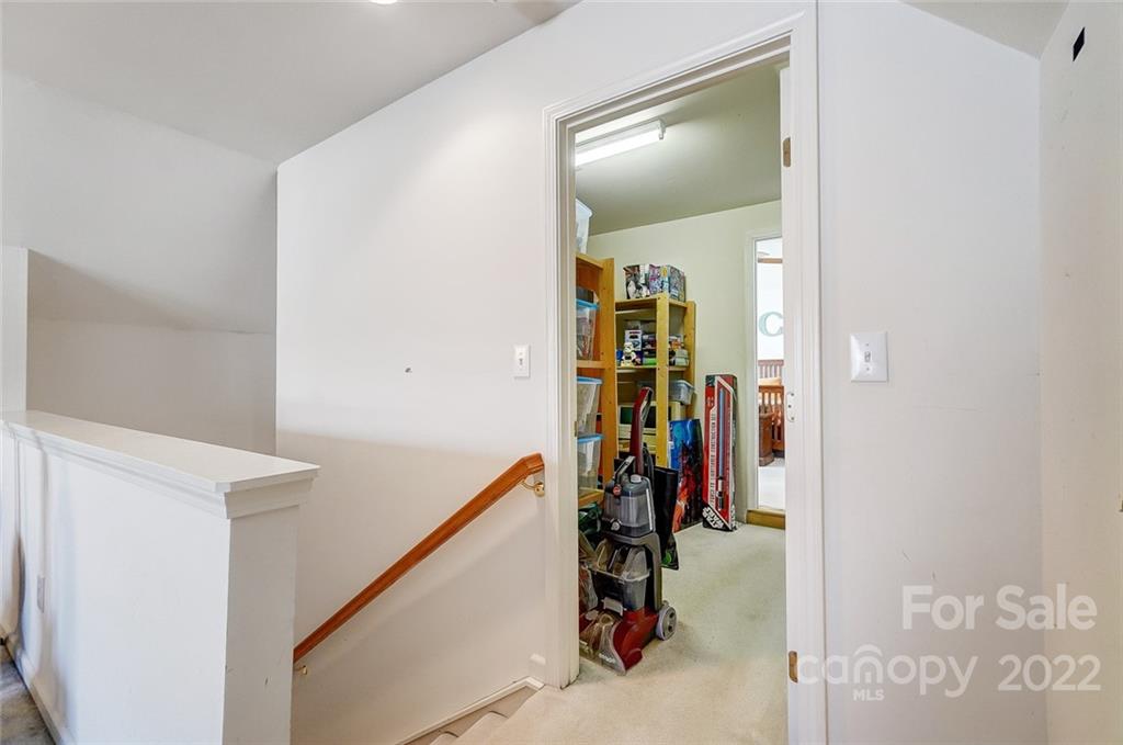 Kingsley - Residential