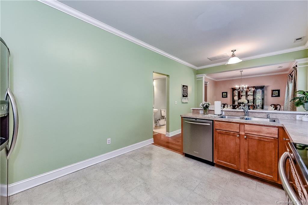 Sandy Pointe - Residential
