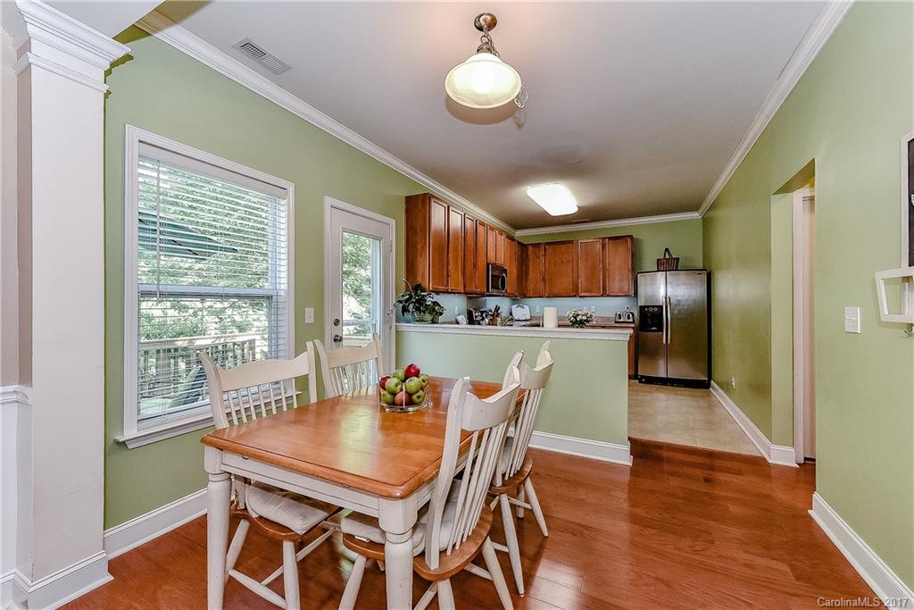 Sandy Pointe - Residential