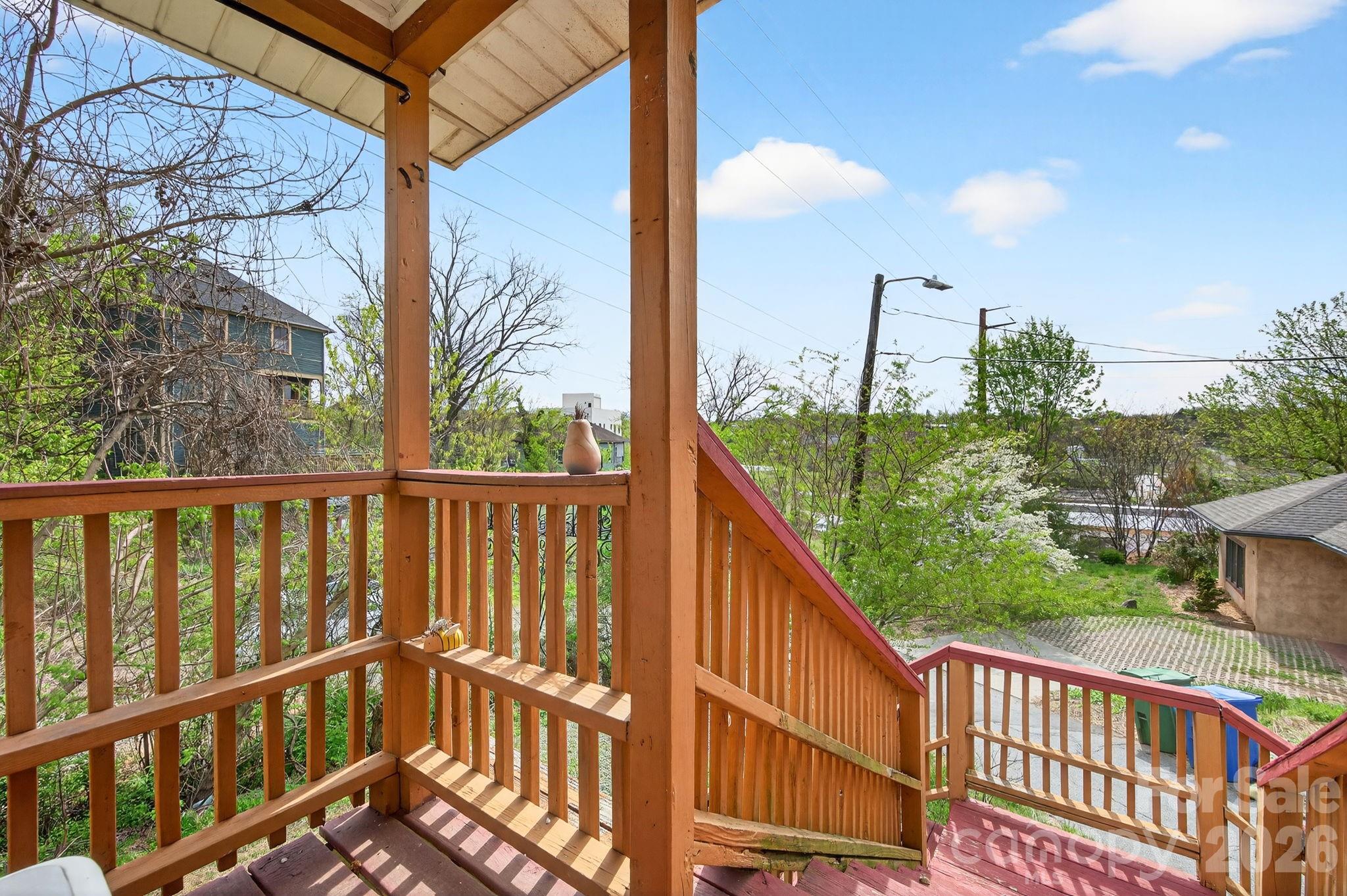 Chicken Hill - Residential