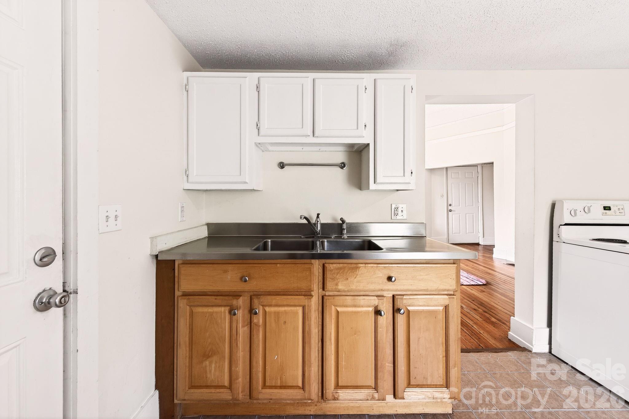 Chicken Hill - Residential