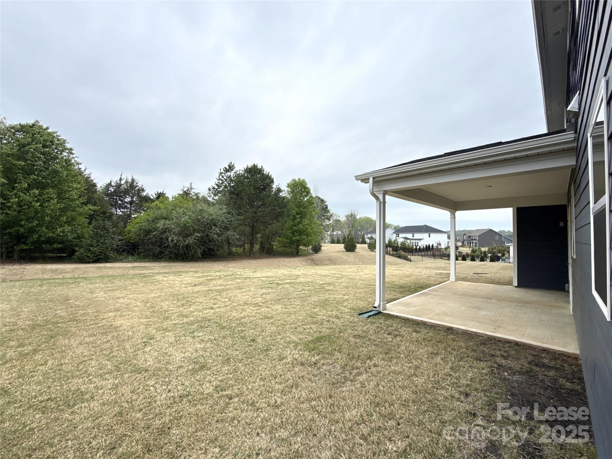 Bretagne - Residential Lease