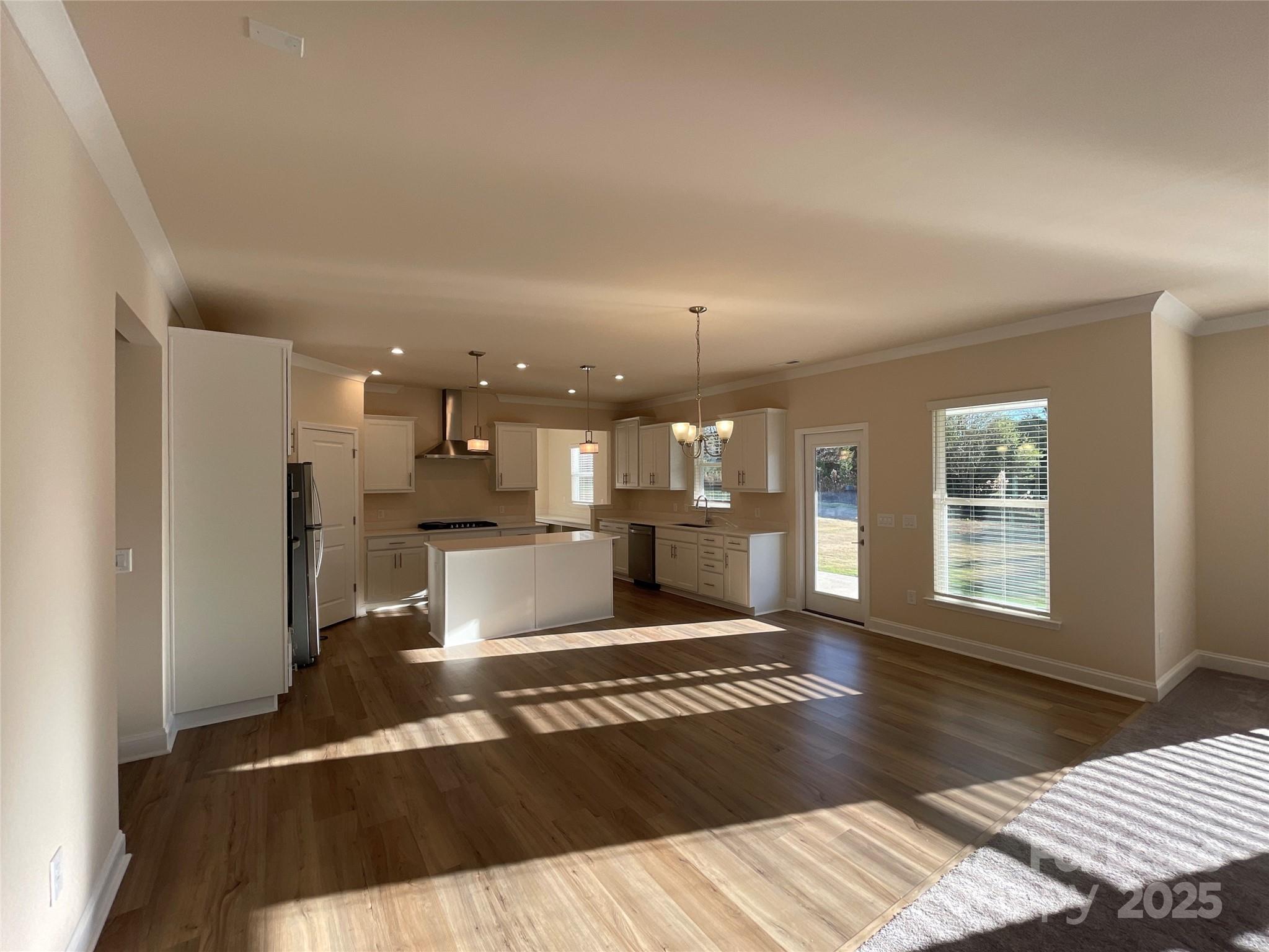 Bretagne - Residential Lease