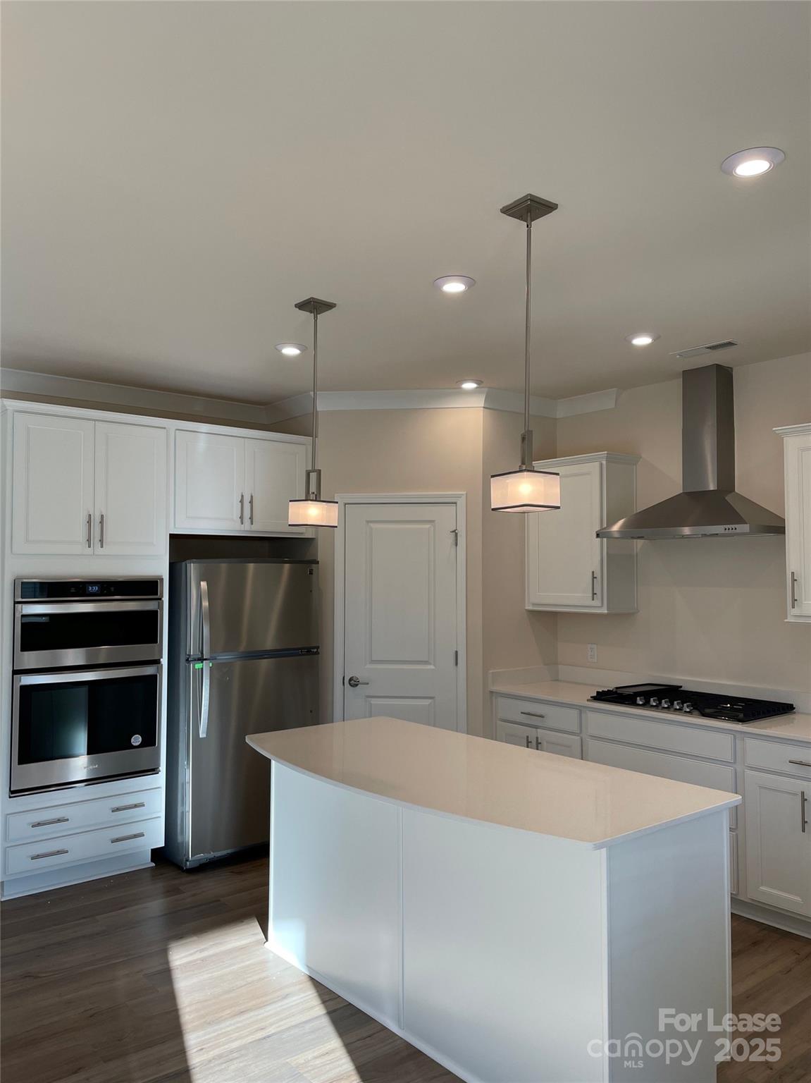 Bretagne - Residential Lease