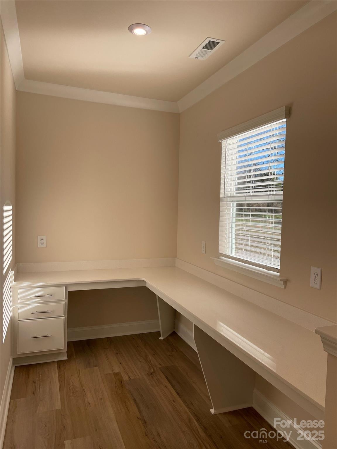 Bretagne - Residential Lease