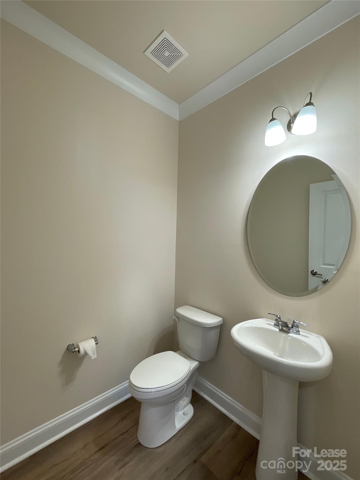 Bretagne - Residential Lease