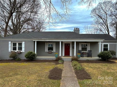 Photo of 1001 Leigh Avenue, Charlotte, NC 28205 (MLS # 4325782)