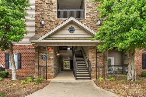 233 Appeldoorn Circle Asheville NC 28803