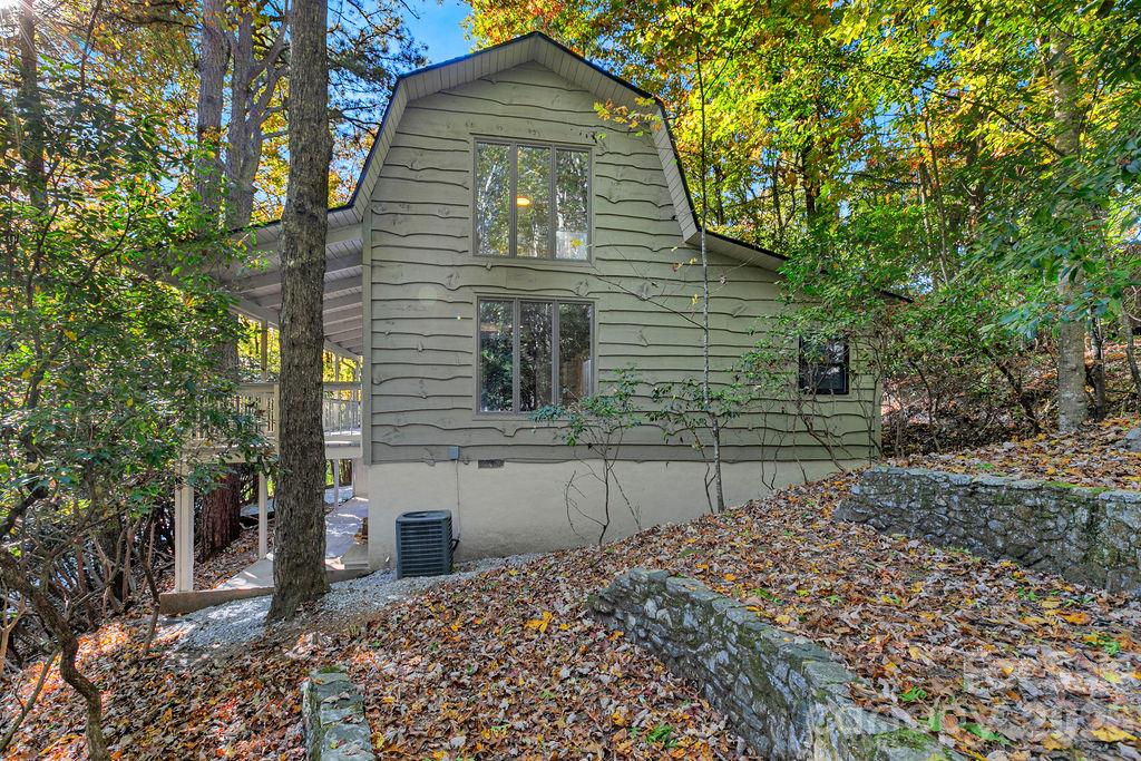 1152 Soquili Drive