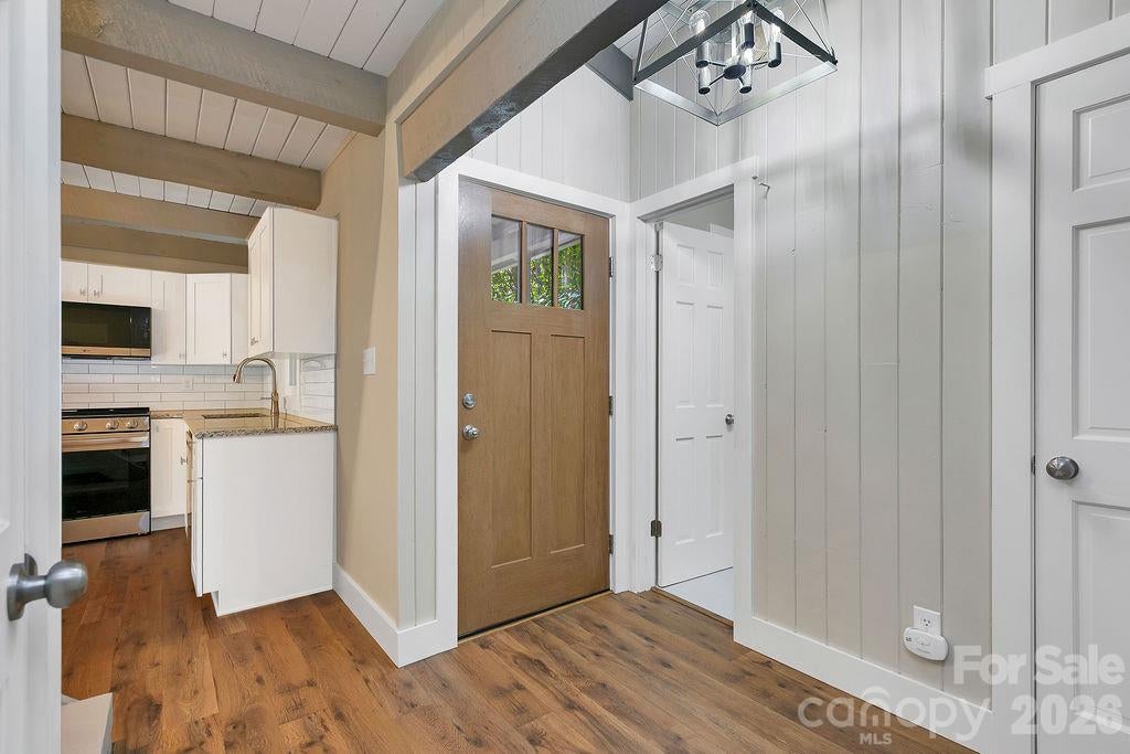1152 Soquili Drive