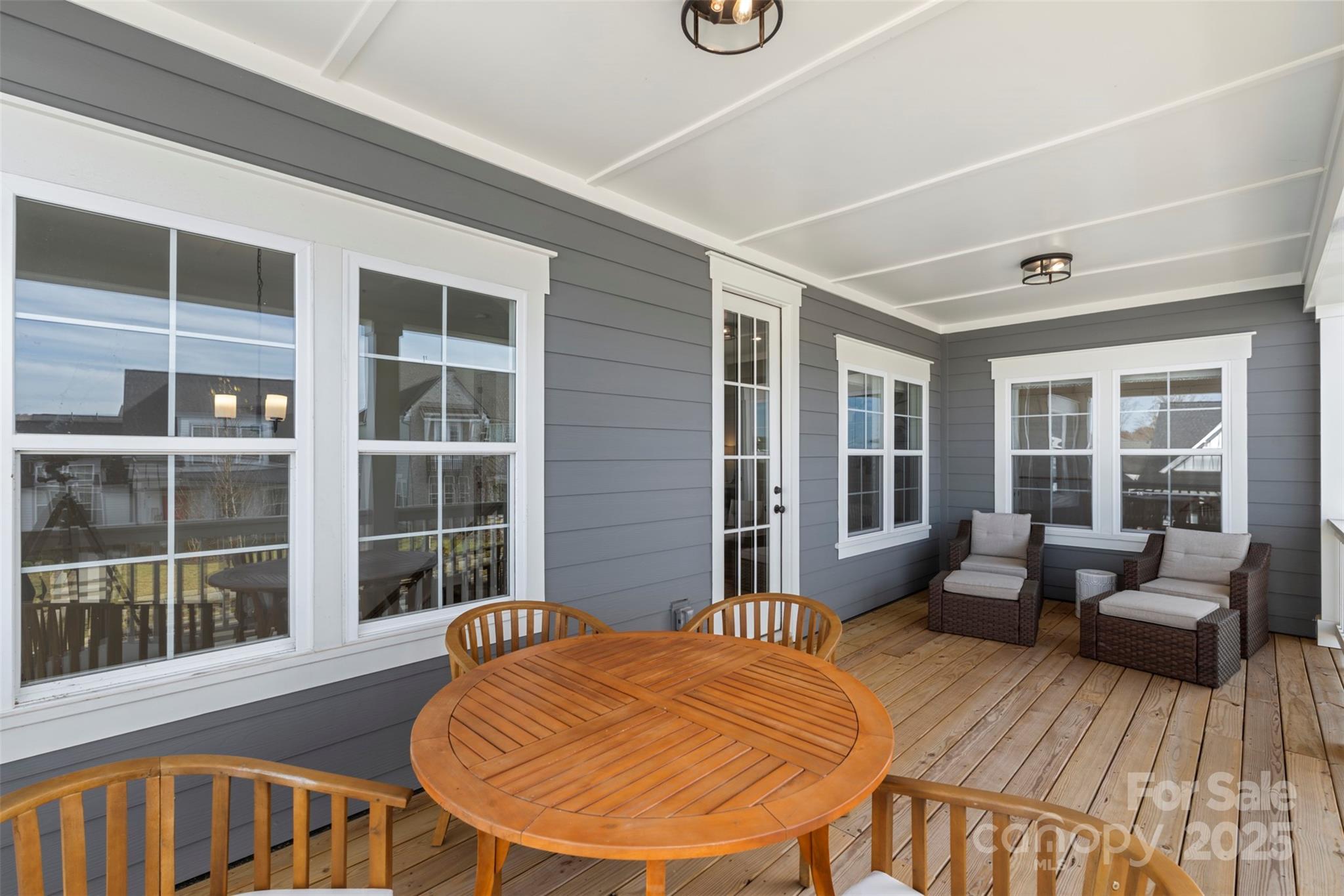 Riverwalk - Residential