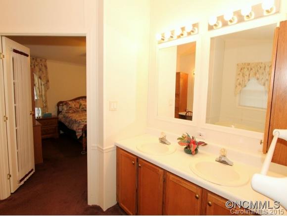 Orchard Knoll - Residential