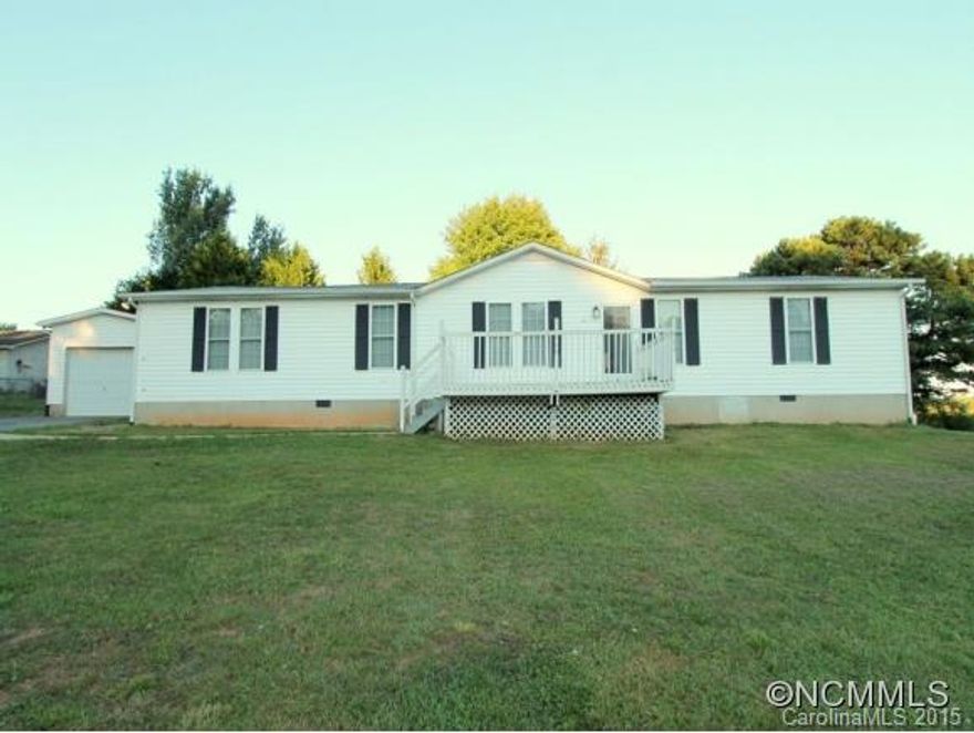 Cul De Sac home on 2 parcels, total of 1.24+/- acres, level, fenced, one level home, large rooms, multiple decks, multiple outbuildings, 1 car detached garage, and more! Easy access, level lot, 1-story living, space to garden, play and entertain. Fully fenced section w/multiple gates. All this, and the home is in fantastic condition. Multiple living areas, eating areas, great for entertaining. All furnishings negotiable. Ready to move in!