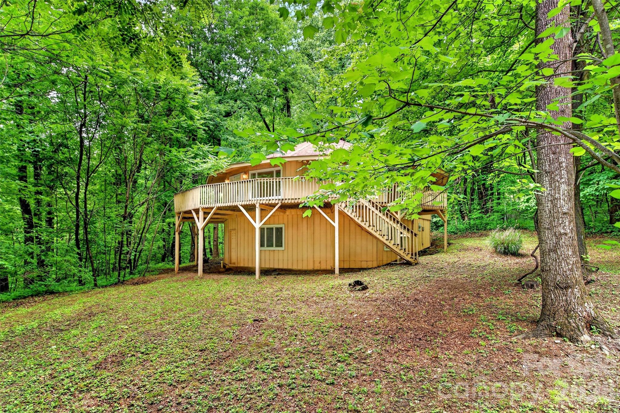 1614 Gateway Parkway 12