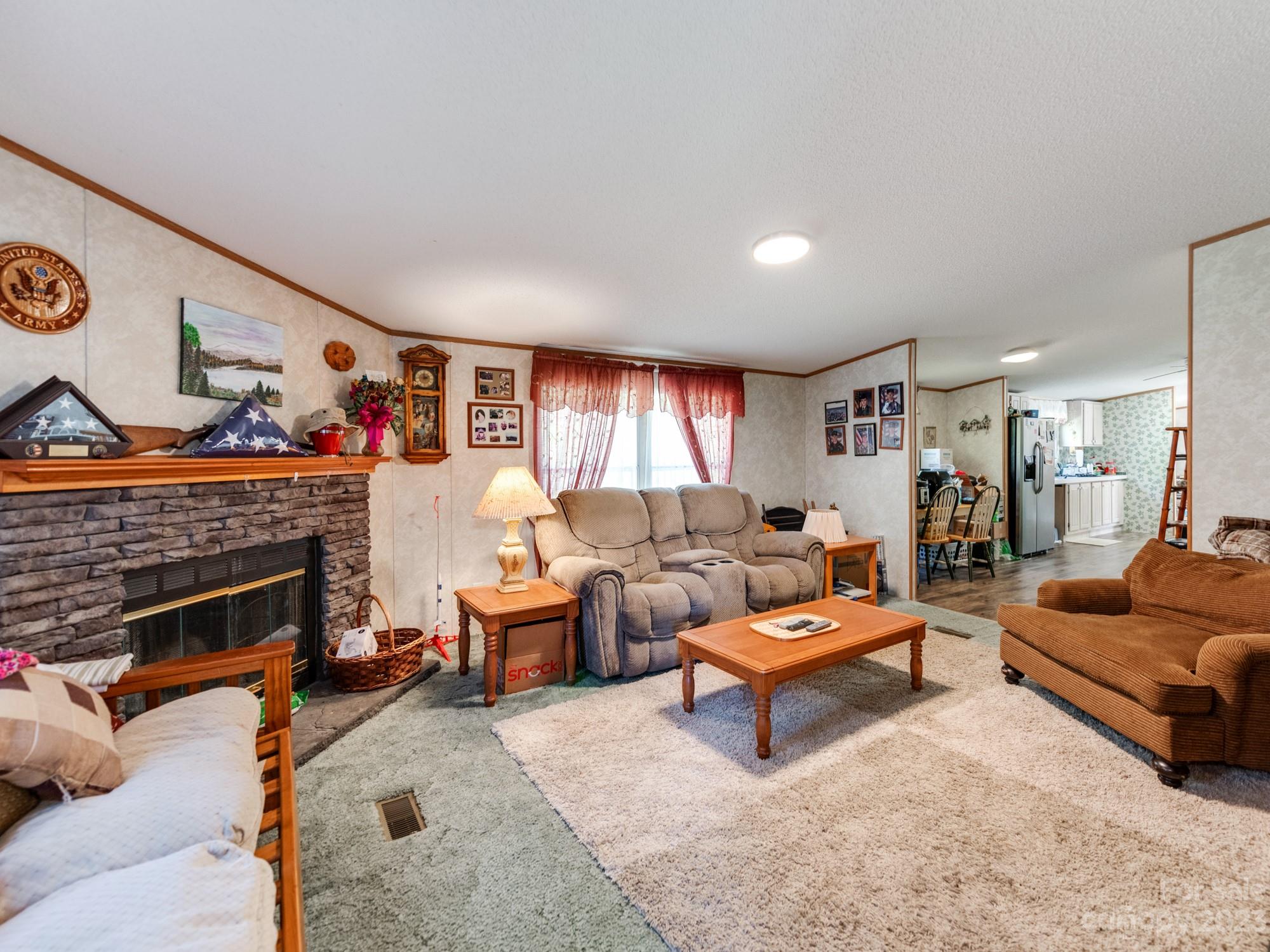 Mirror Lake - Residential