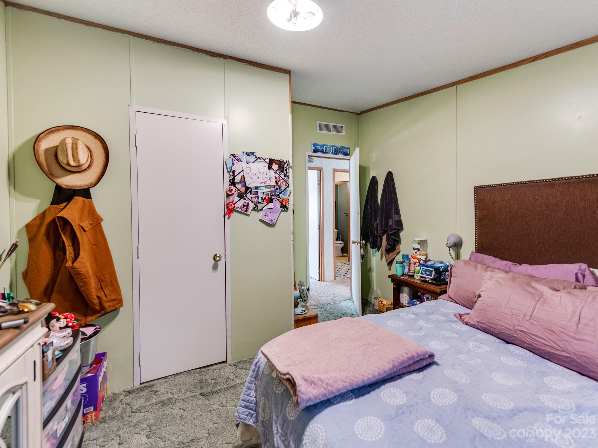 Mirror Lake - Residential