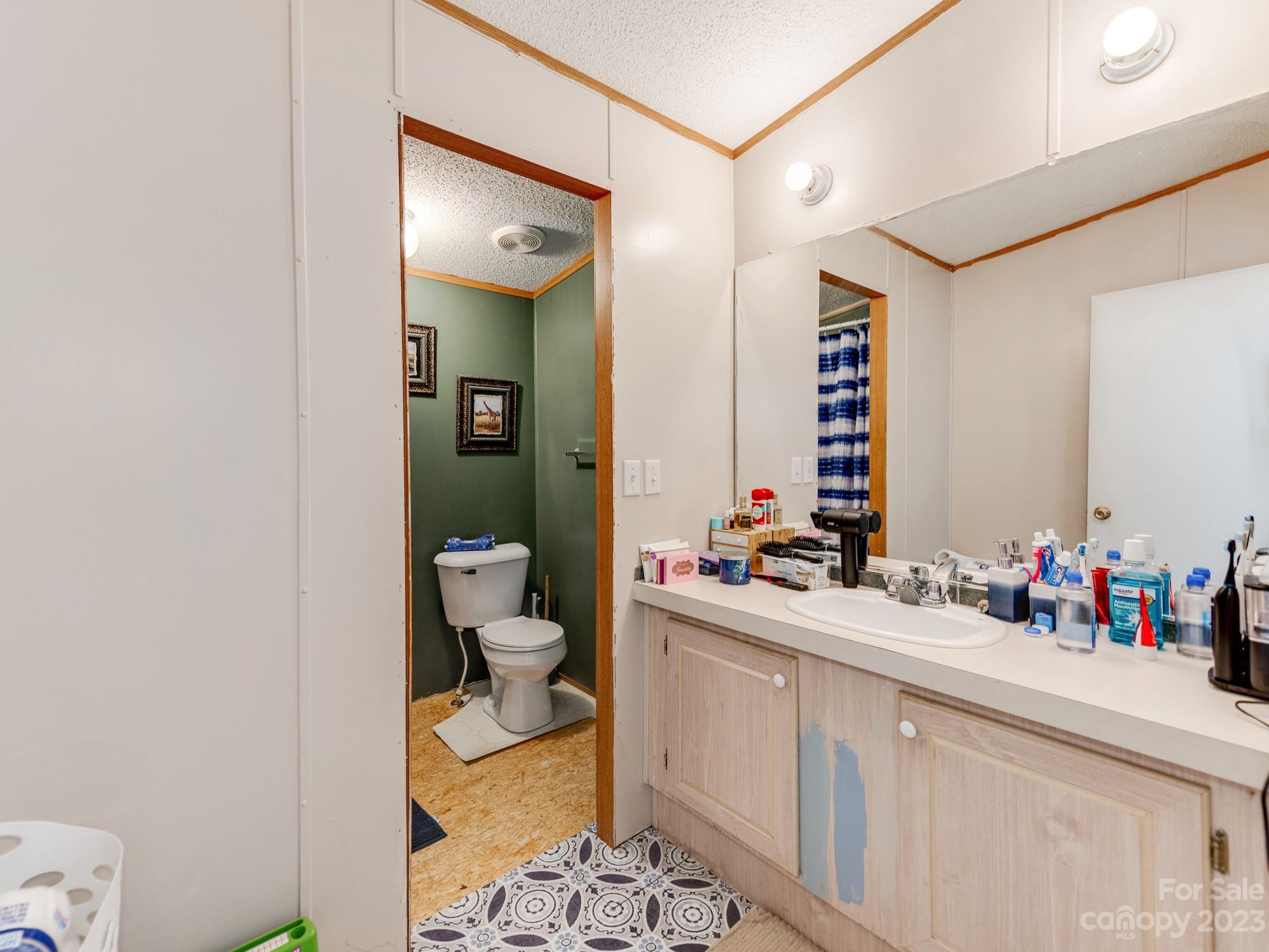 Mirror Lake - Residential