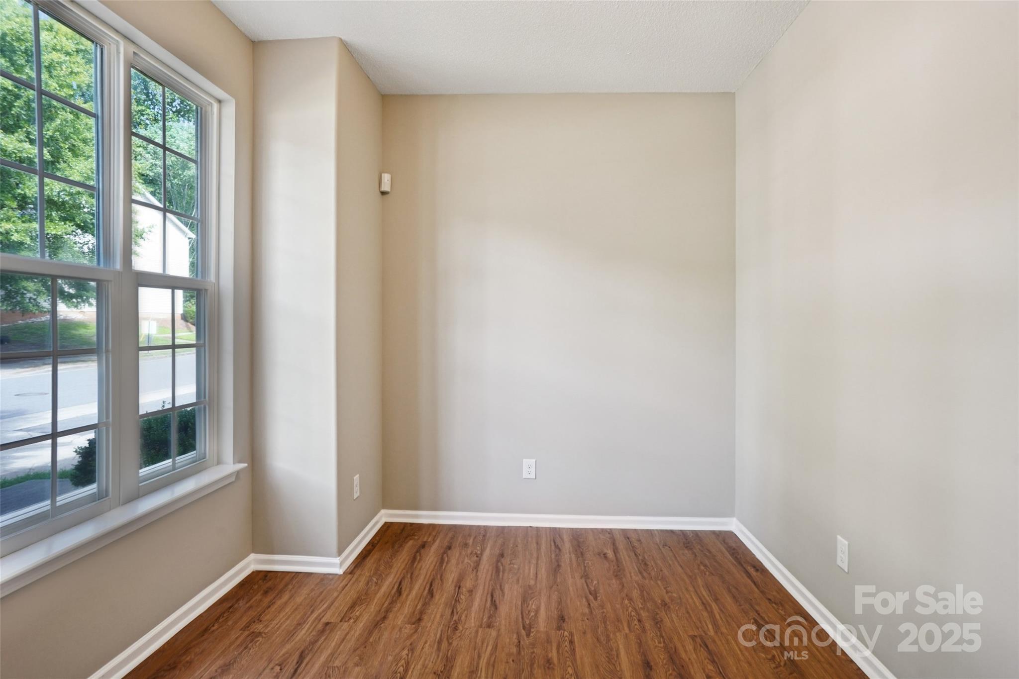 8019 Kings Creek Drive