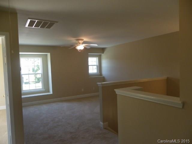 English Trails - Residential