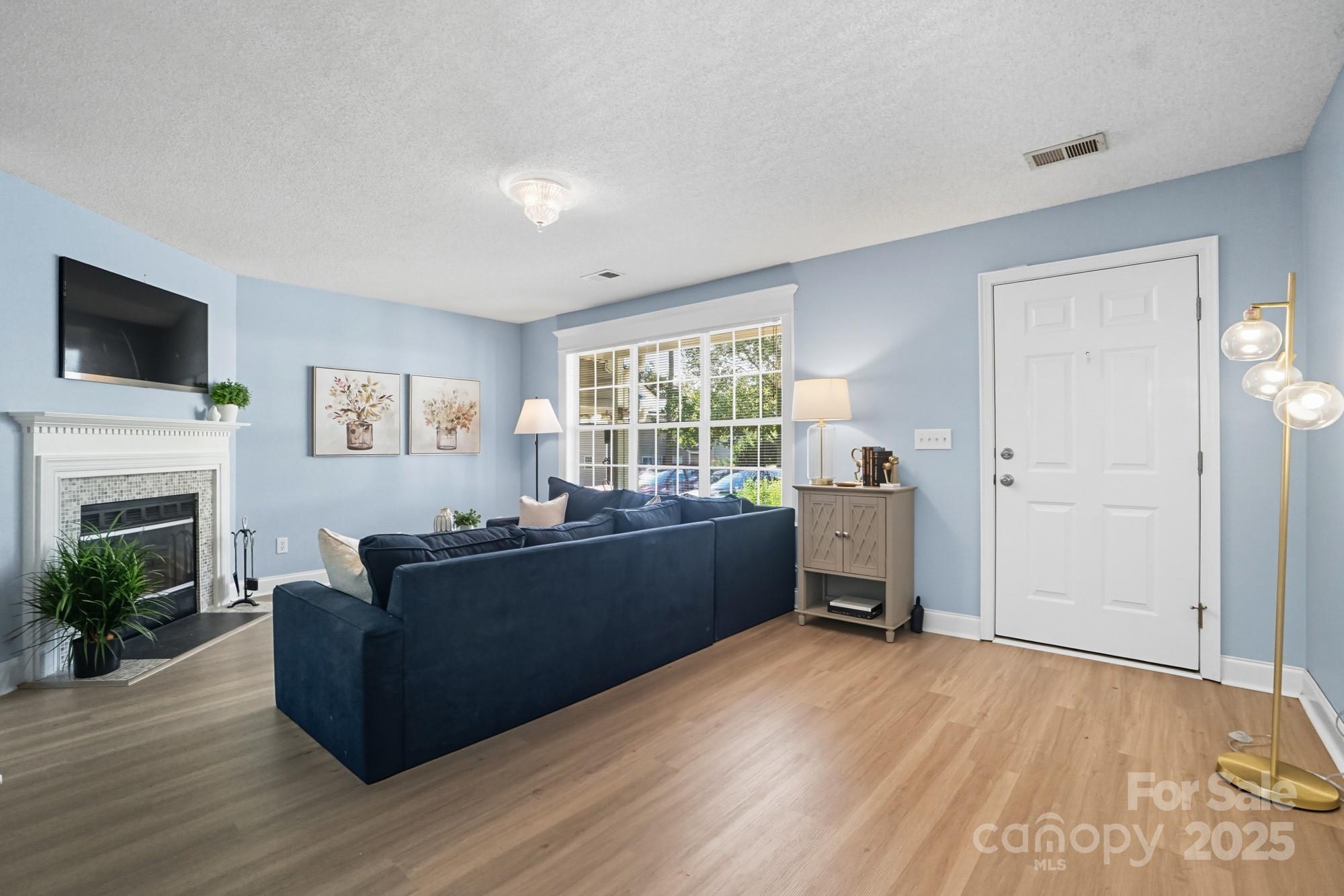 9166 Exbury Court