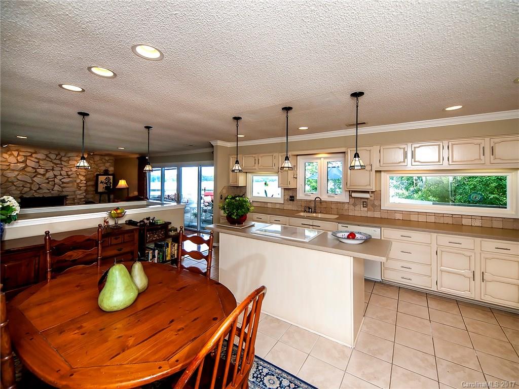 Tega Cay - Residential