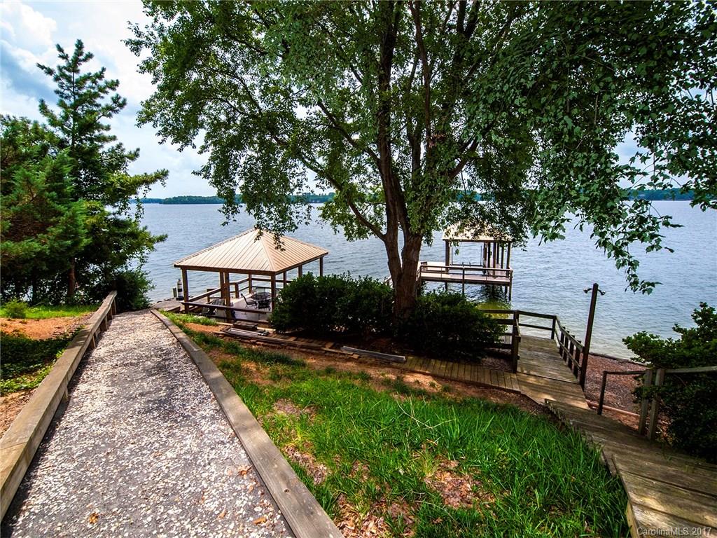 Tega Cay - Residential